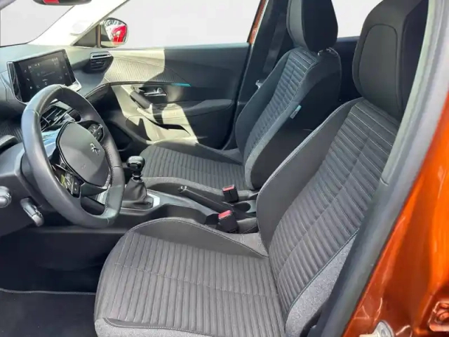 Peugeot 2008 puretech 100 s&amp;s bvm6 — photo 11