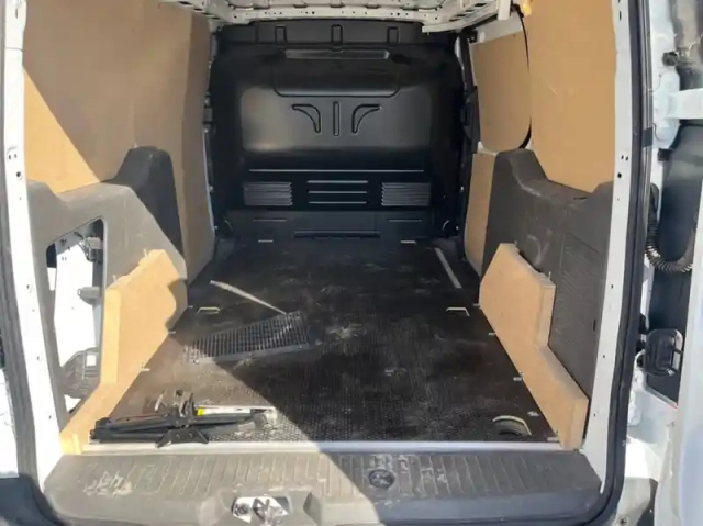 Ford Transit Connect fourgonnette l2 1.0e 100ch e85 trend — photo 11