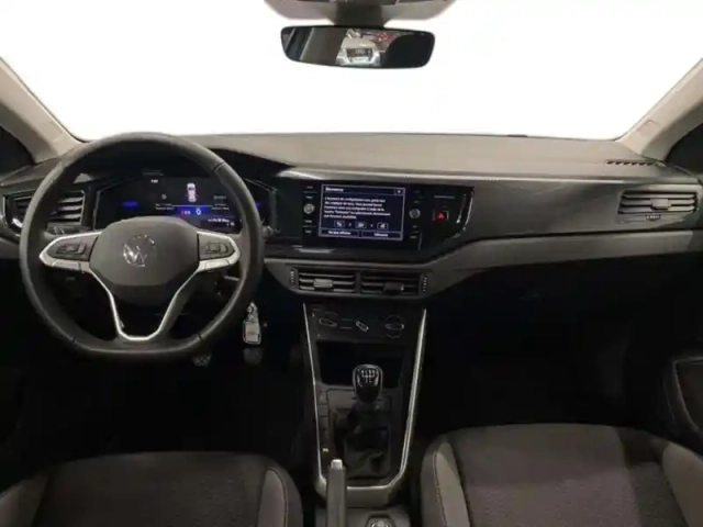 Volkswagen Polo 1.0 tsi 95 s&amp;s bvm5 vw edition — photo 9