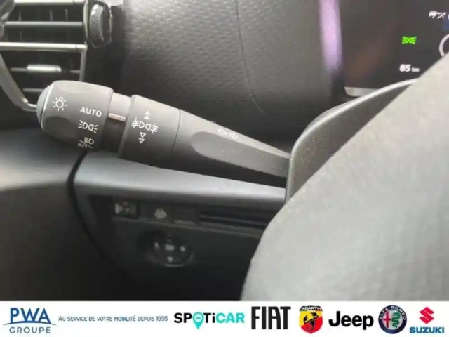 Citroën C4 puretech 130ch s&amp;s shine eat8 — photo 15