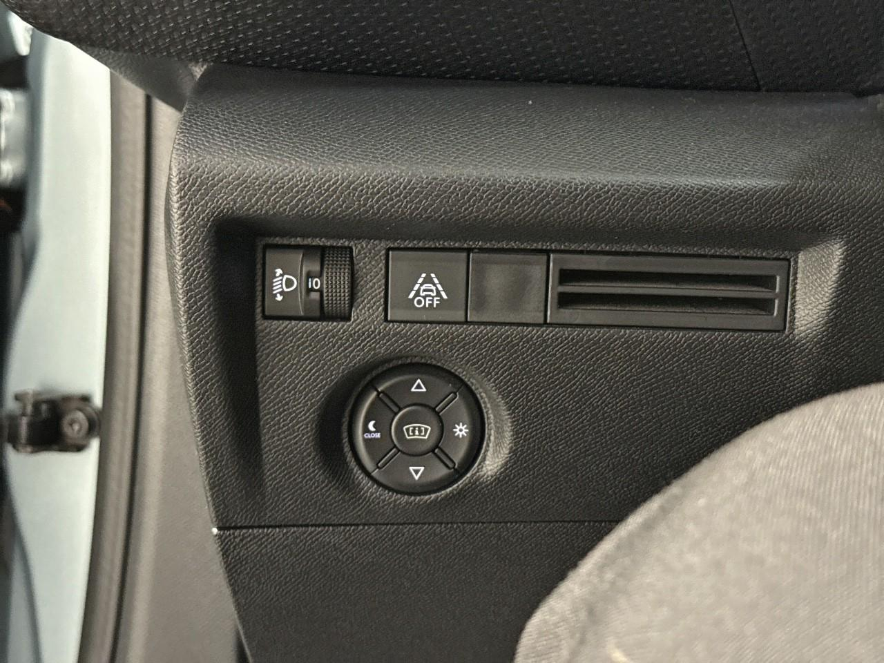 Citroën C4 puretech 130 s&s eat8 feel pack — photo 29
