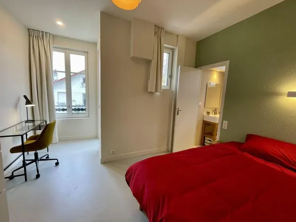 Chambre 14m2 + balcon villa Art Déco 300m2