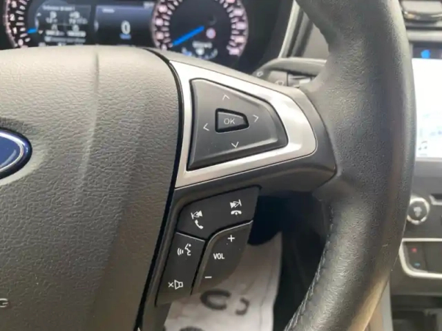 Ford Mondeo 1.5 ecoboost 160ch titanium 5p — photo 21