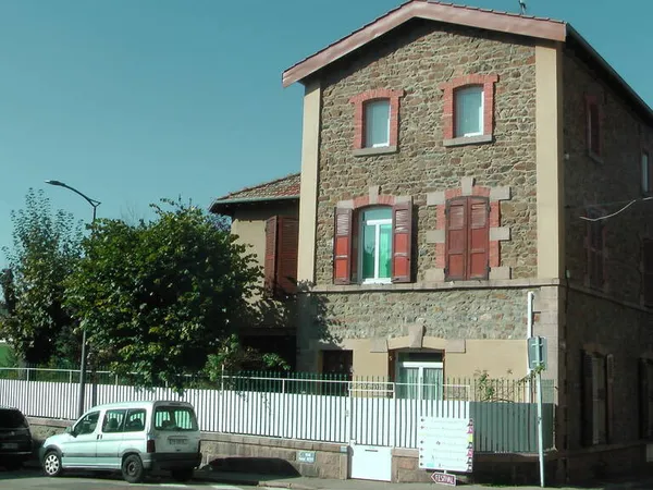 Local 250 m²