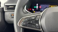 Renault Clio 1.6 E-Tech 145ch full hybrid Techno - 24 — photo 25
