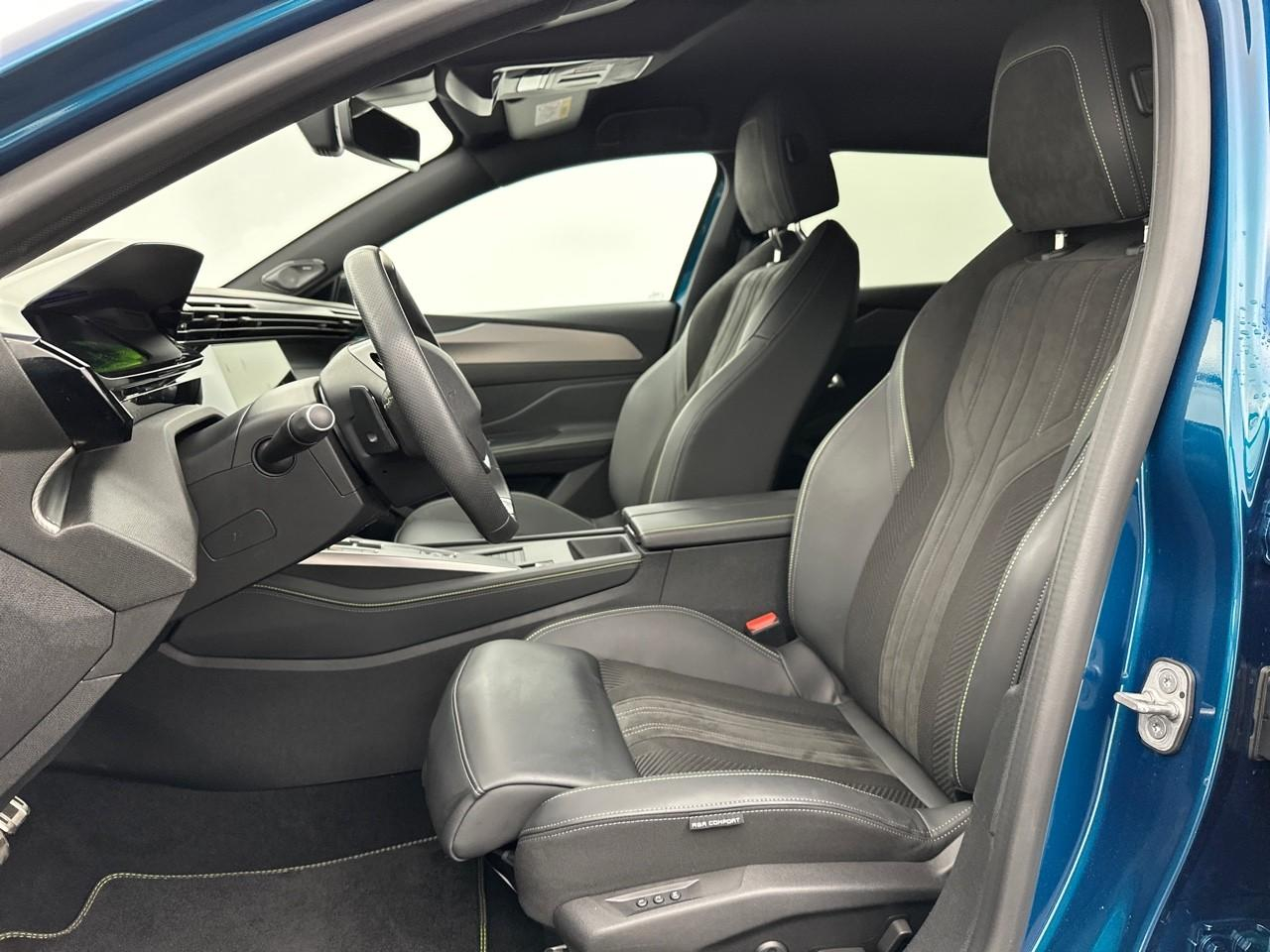 Peugeot 408 phev 180 e-eat8 gt — photo 9