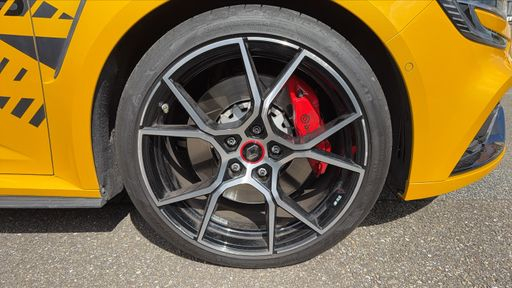 Renault Megane RS 1.8 TCe 300 EDC6 - RS Trophy – 2021 – 36150 km – Essence – Boîte Automatique — photo 18