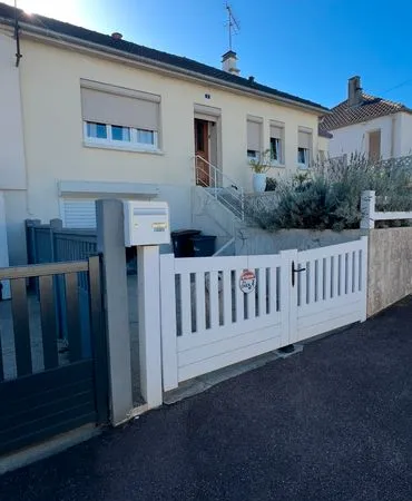 Maison à louer mitoyenne