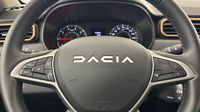 Dacia Duster 1.3 TCe 150ch FAP Extreme 4x2 EDC — photo 25
