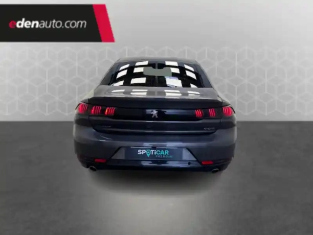 Peugeot 508 hybrid 225 e-eat8 — photo 4
