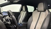 Peugeot 3008 HYBRID 225ch GT e-EAT8 — photo 12