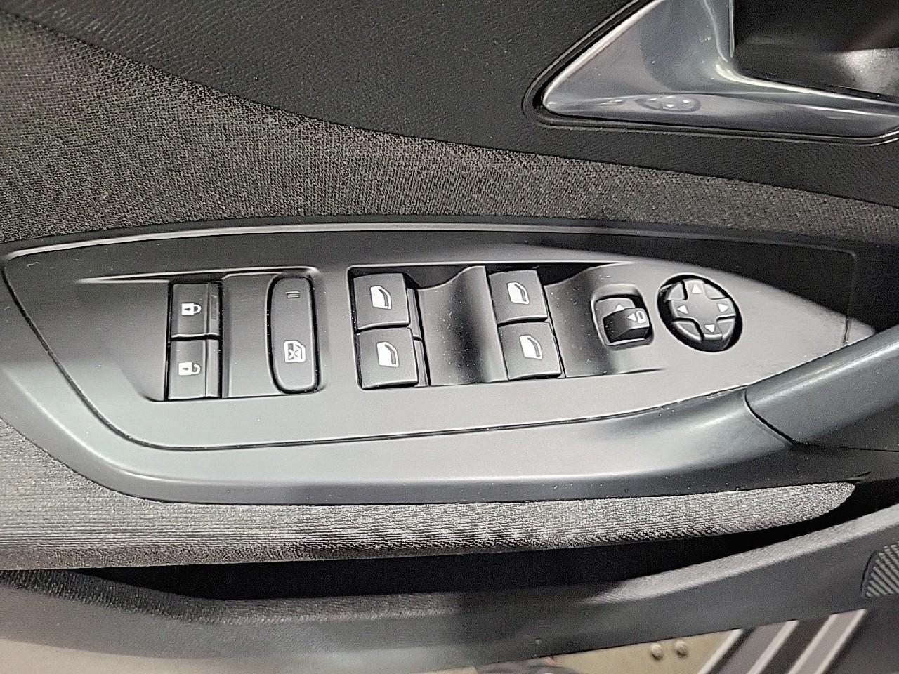 Peugeot 308 puretech 110ch s&s bvm6 active pack — photo 23