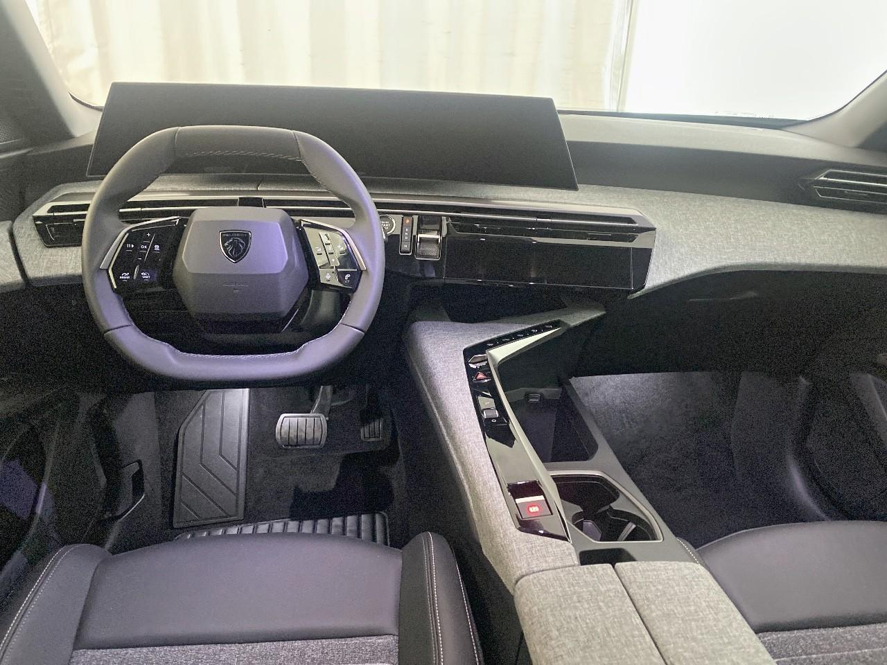 Peugeot 5008 hybrid 145 ch e-dcs6 allure — photo 8