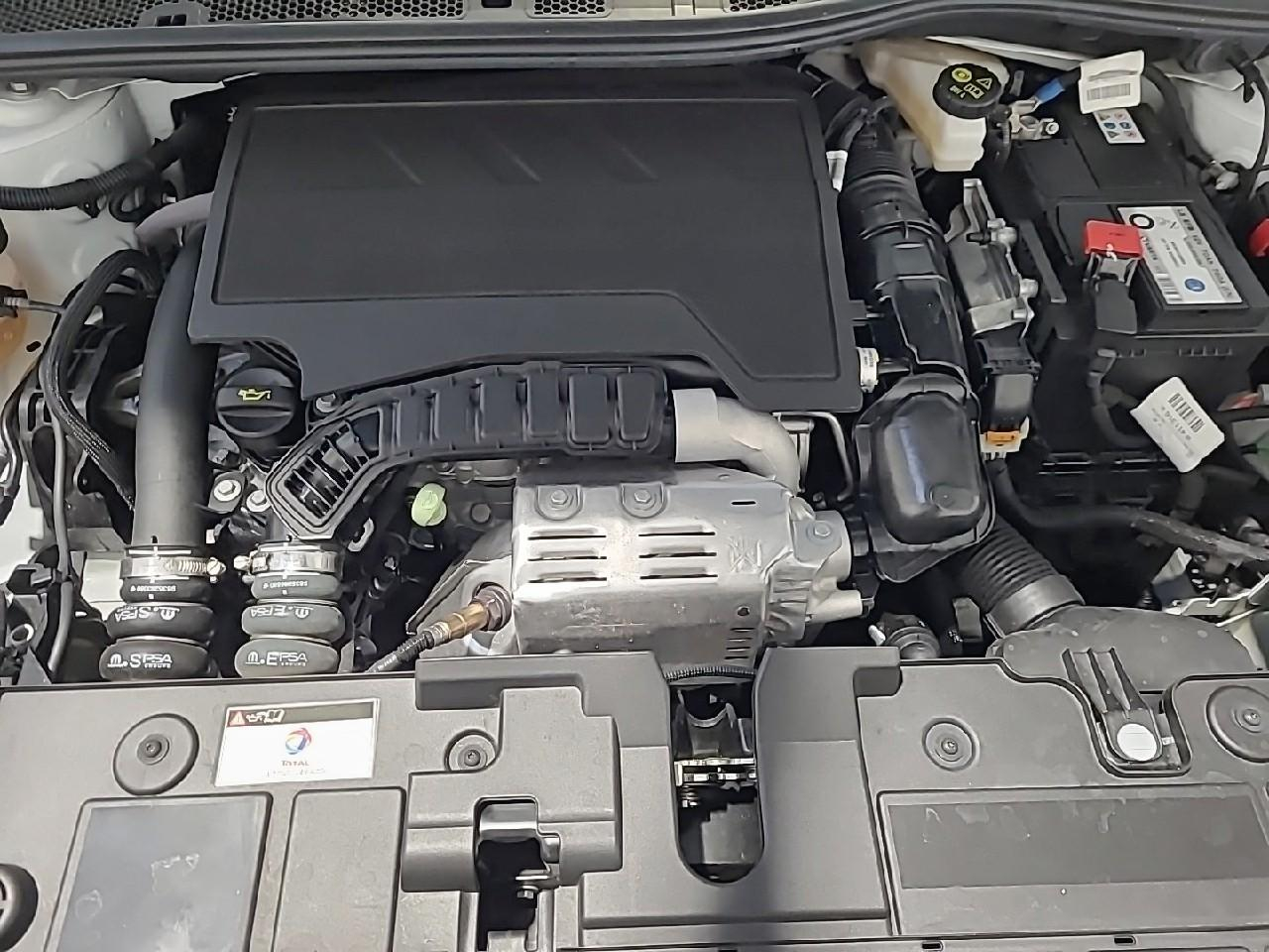 Citroën C4 puretech 130 s&s bvm6 c-series — photo 15