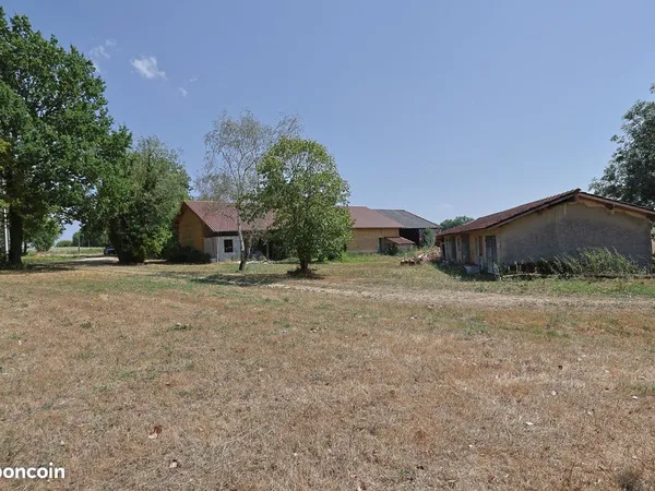 Propriété 5 pièces 250 m²