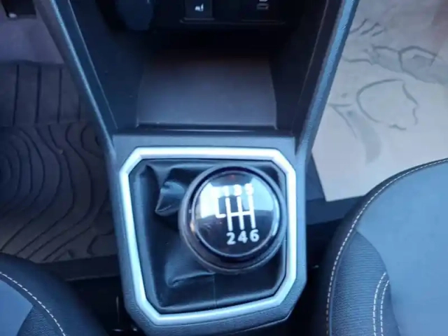 Dacia Sandero tce 110 gsr2 — photo 44