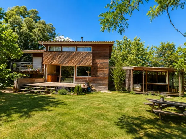 ENSEMBLE IMMOBILIER TERRAIN DIVISIBLE CONSTRUCTIBLE