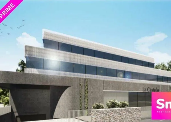 Bureaux 732 m²