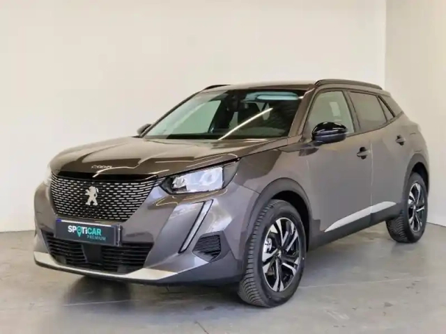 Peugeot 2008 1.2 puretech 130ch s&amp;s allure — photo 1