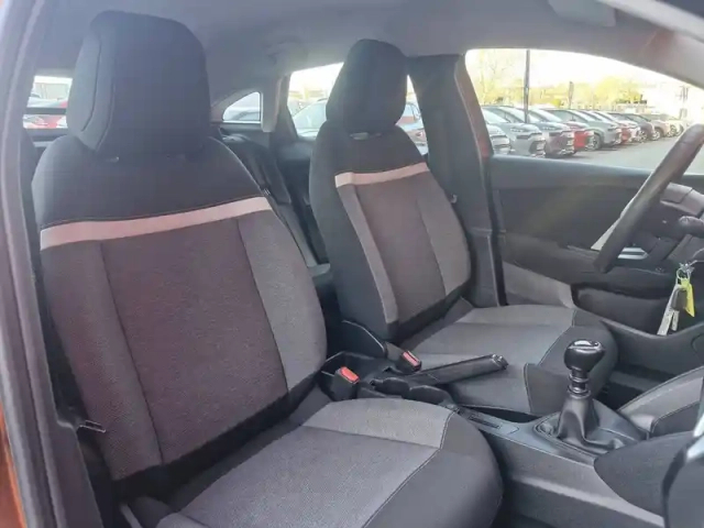 Citroën C4 puretech 100 s&amp;s bvm6 — photo 42