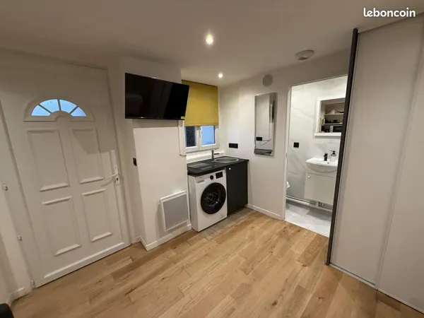 Studio 1 pièce 15 m²