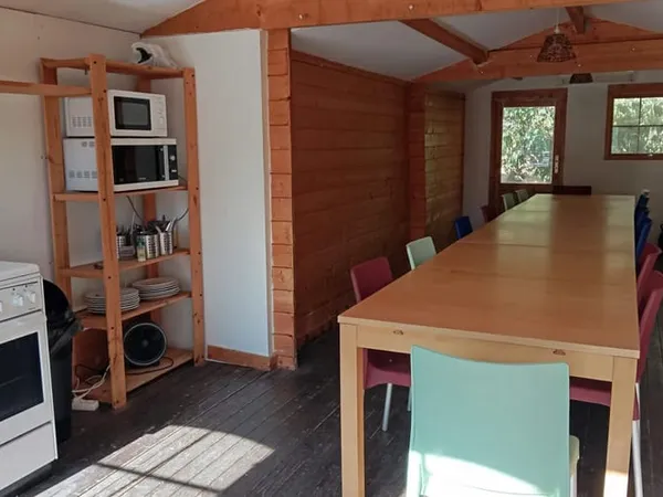 Local commercial 85 m²