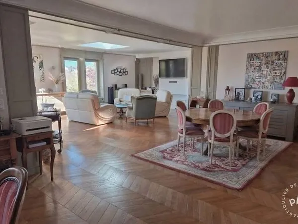 Maison 6 pièces 186 m²