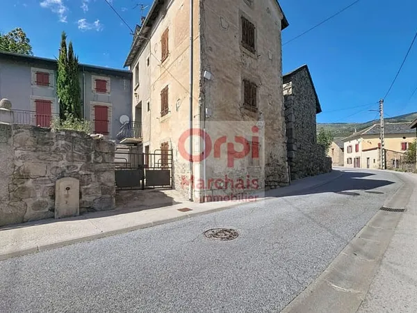 Maison 4 pièces 97 m²