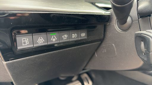 Peugeot 508 1.6 360 Hybride 200 4WD EAT8 - Peugeot Sport Engineered – 2021 – 101401 km – Hybride rechargeable – Boîte Automatique — photo 3