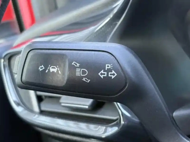 Ford Fiesta 1.0 ecoboost 100ch stop&amp;start st-line 3p — photo 11