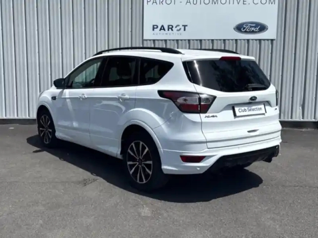 Ford Kuga 2.0 tdci 150ch stop&amp;start st-line 4x2 — photo 13