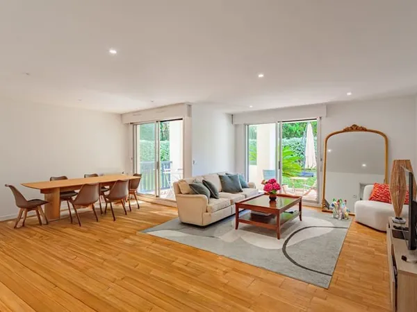 Appartement 118 m2 avec jardin privatif sur Biarritz