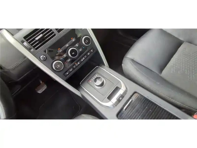 Land Rover Discovery Sport mark ii td4 150ch — photo 17