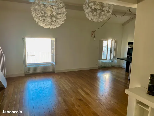 Appartement Riom Coeur de Ville - Ascenceur / Parking
