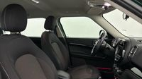 Mini Countryman Cooper 136ch Essential BVA7 — photo 15