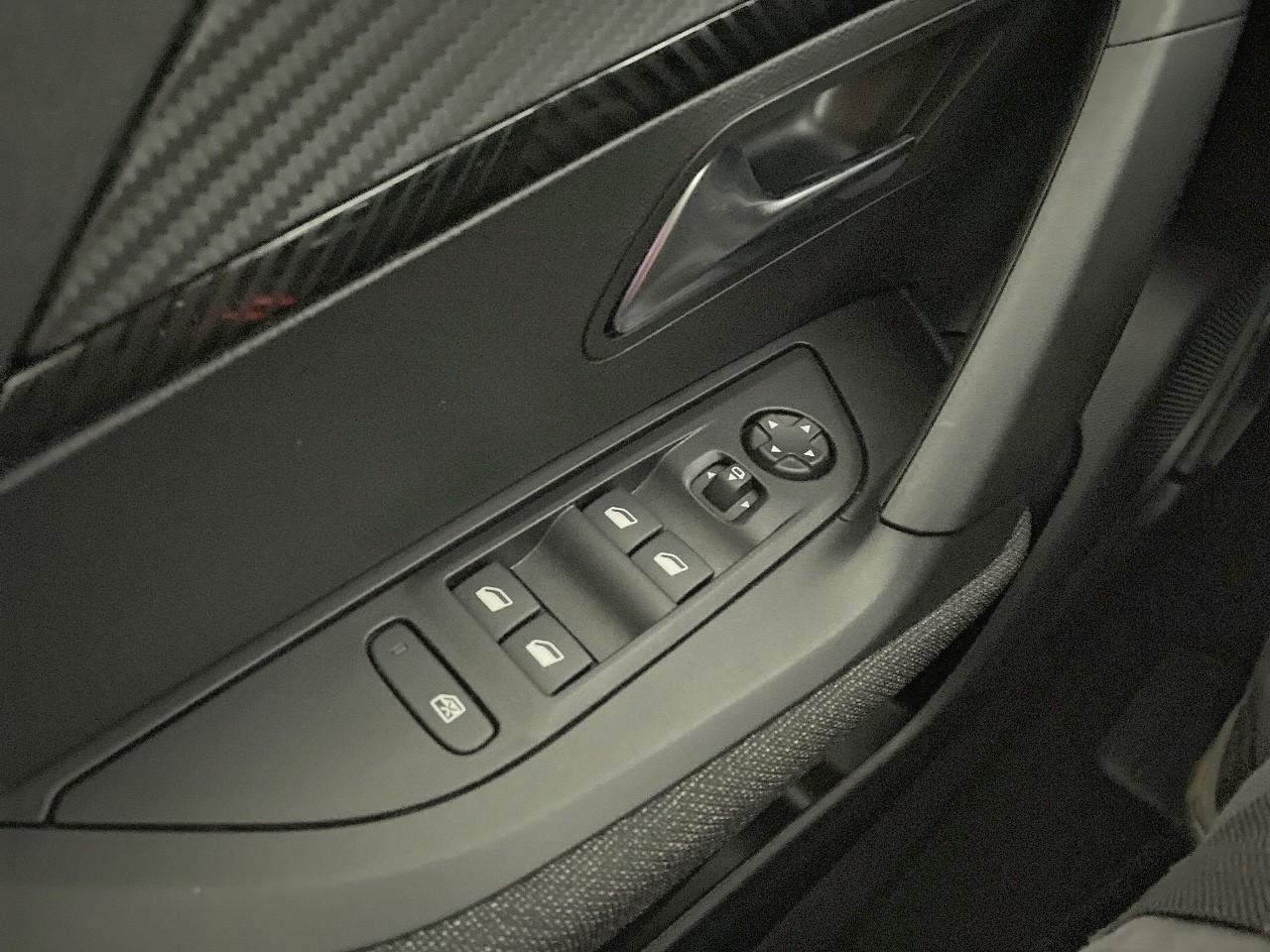 Peugeot 2008 100 s&s bvm6 style — photo 20