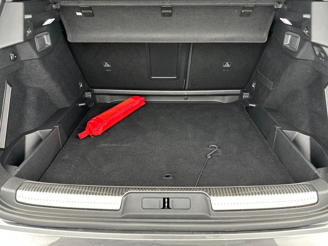 Ds Ds 7 crossback bluehdi 130 eat8 performance line + — photo 6