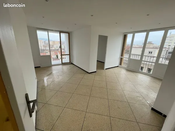 Appartement 4 pièces 74 m²