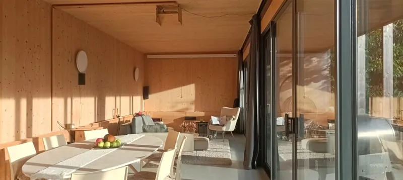 Photo 3