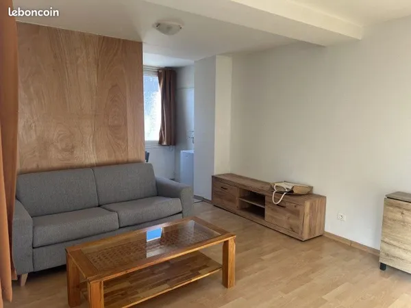 Studio 1 pièce 23 m²
