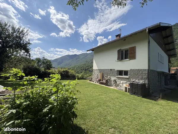 Maison 6 pièces 117 m²