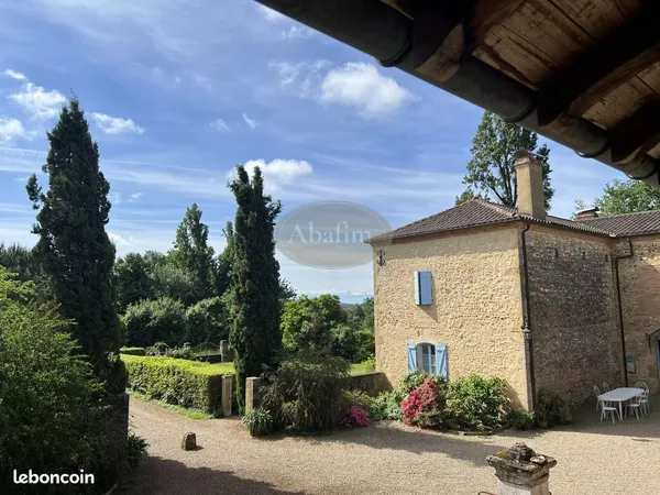 Propriété 15 pièces 465 m²