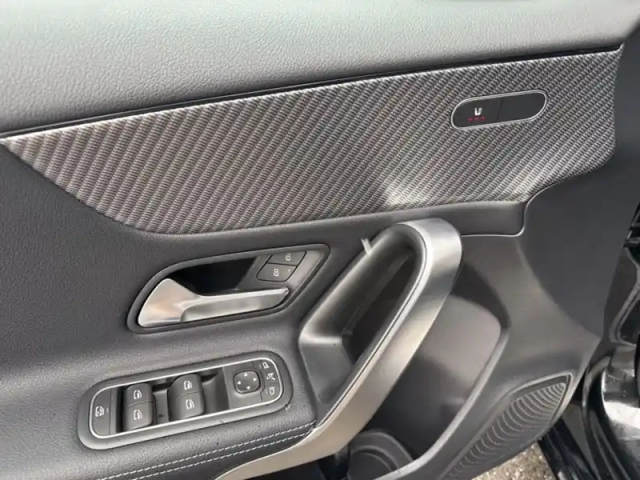 Mercedes Classe A 180 progressive line — photo 16