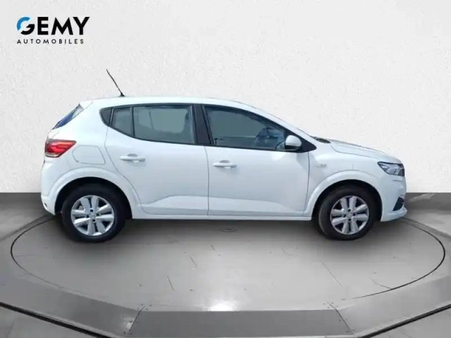 Dacia Sandero eco-g 100 - 22 — photo 4