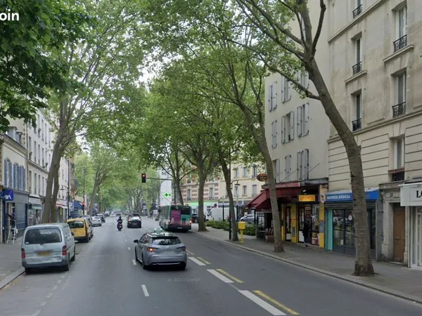 Local commercial 95 m² CLICHY