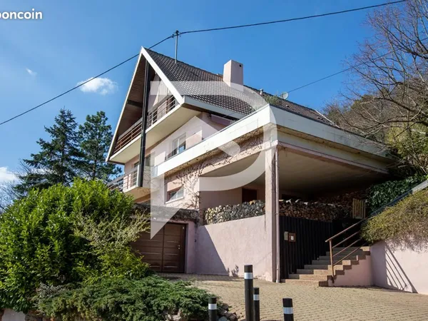 Maison 7 pièces 170 m²
