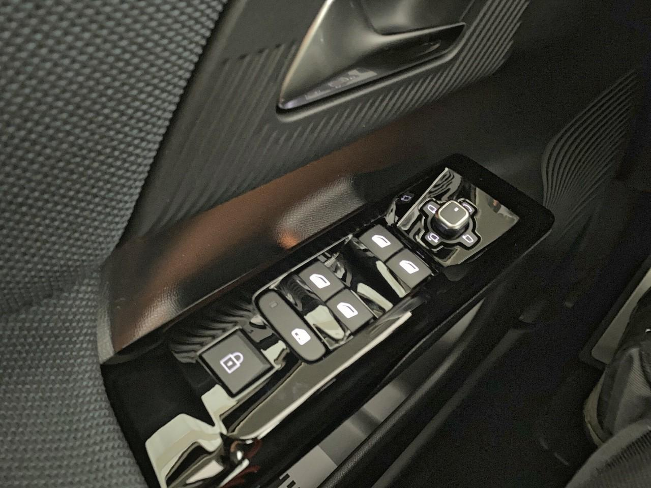 Citroën C5 Aircross hybride 145 ch e-dcs6 max — photo 20