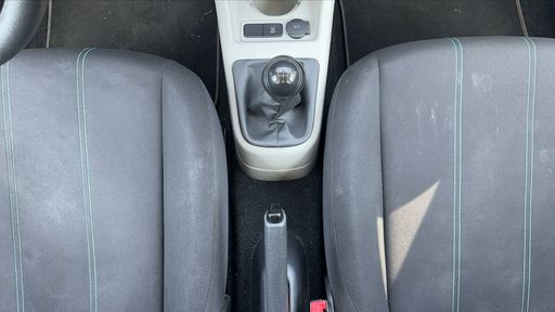 Seat Mii 1.0 60 - Style – 2016 – 101400 km – Essence – Boîte Manuelle — photo 9