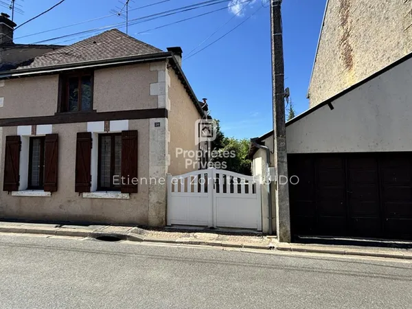 Maison Vatan 5 pièce(s) 104 m2