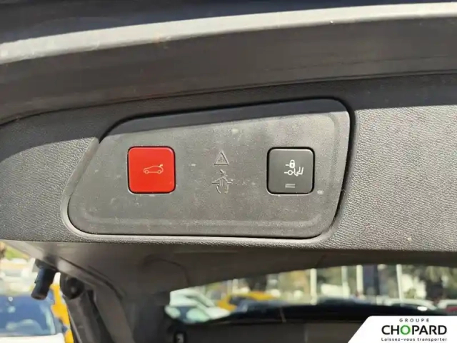 Peugeot 3008 hybrid 225 e-eat8 — photo 19